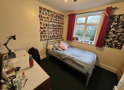 Flat Charnock Avenue in Nottingham