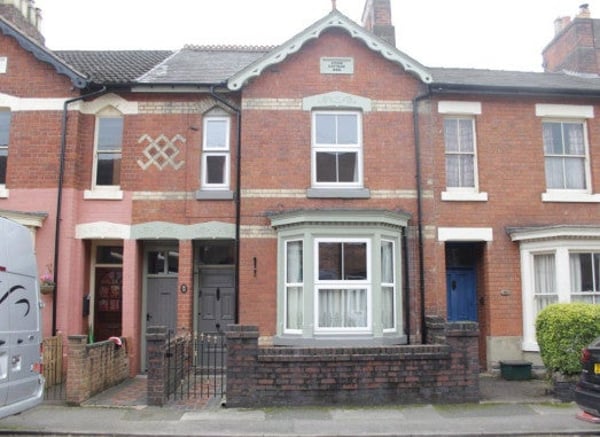 House Cramer Street in Stafford