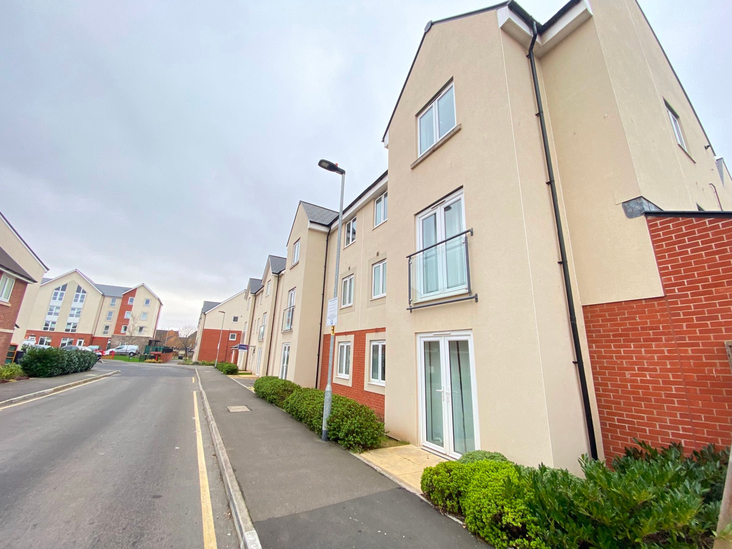 Flat George Holmes Way in Stoke Gifford