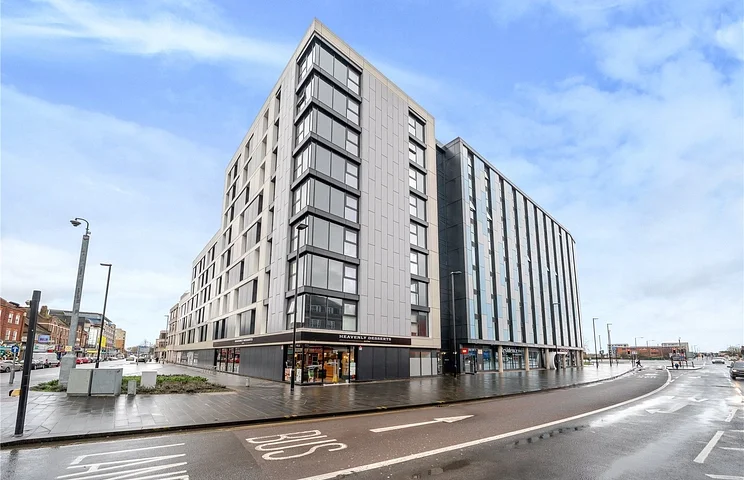 Flat William Street in Slough