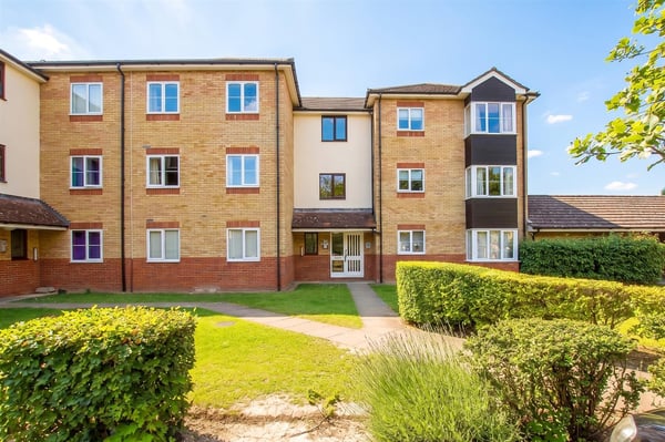 Flat Tamarin Gardens in South Cambridgeshire