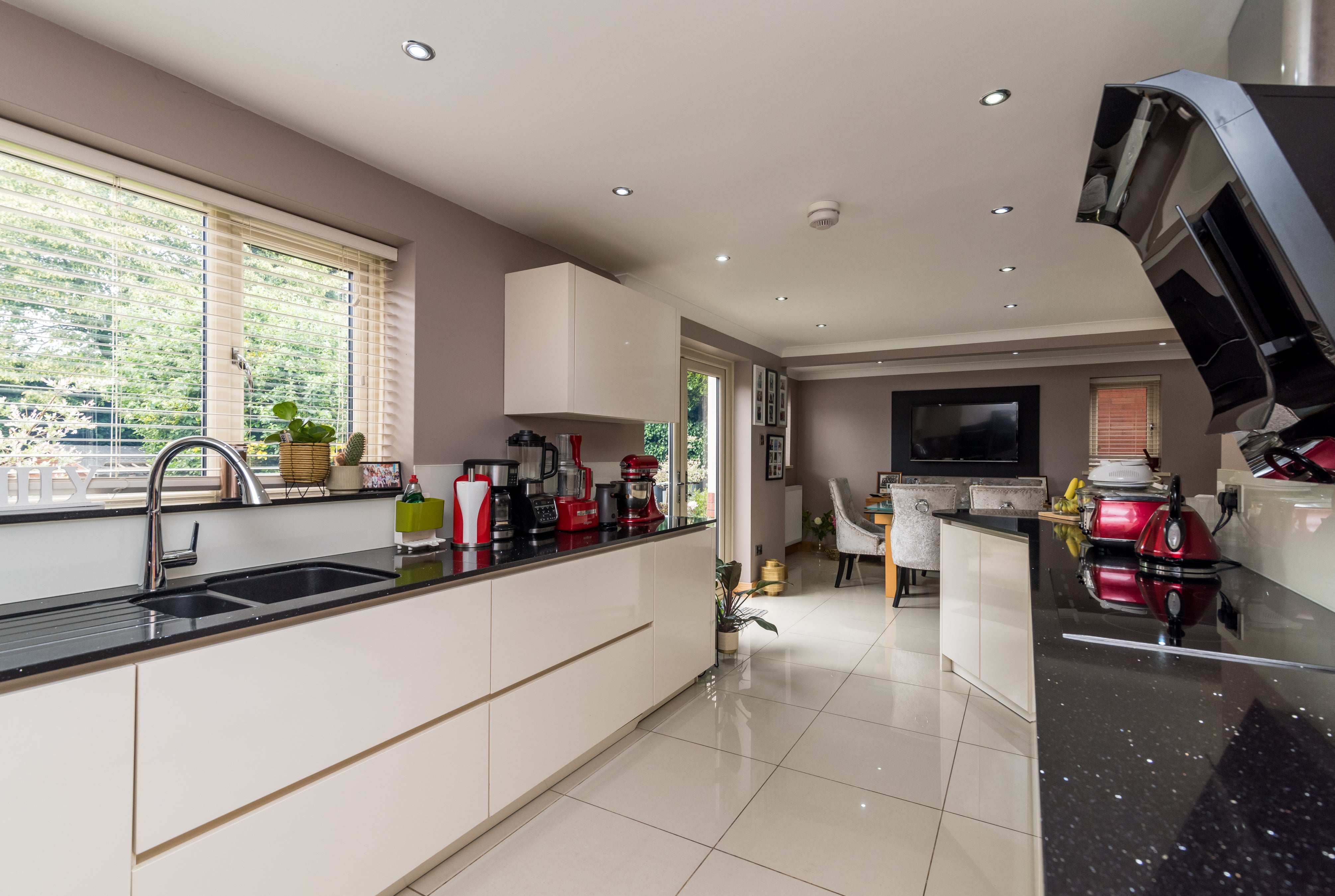 House Becket Close in Birmingham