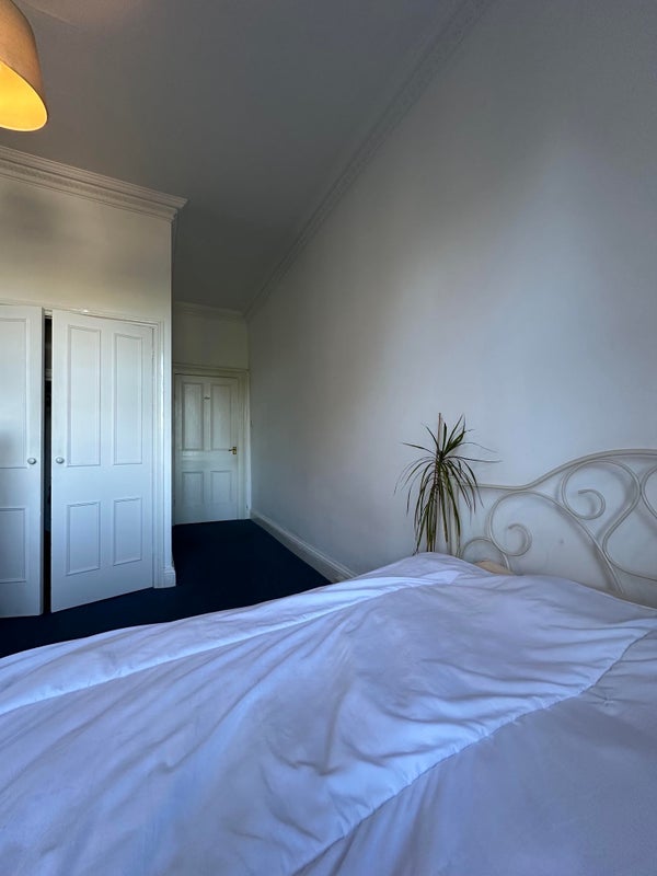 Room Julian Road in Bristol