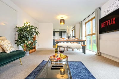 Flat Mara Place in Milton Keynes