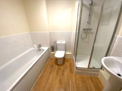 Flat Midford Grove in Birmingham