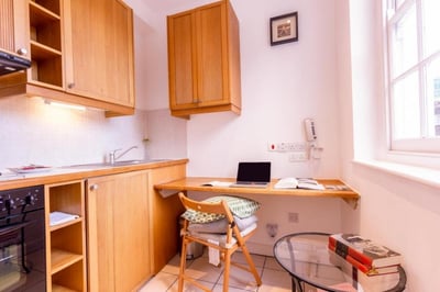 Flat North Gower Street in Greater London