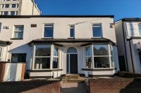 Flat Wellington Road South in Hazel Grove