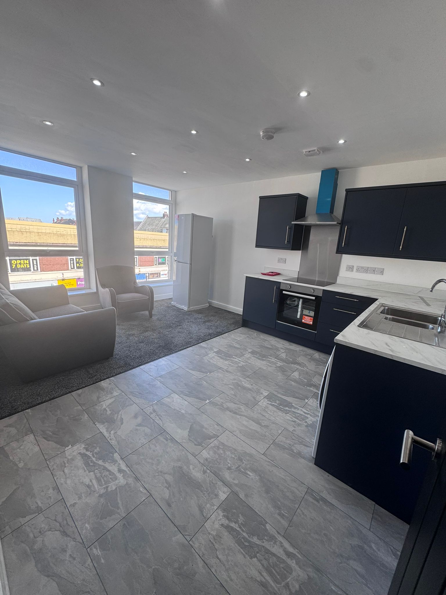 Flat Wallasey Road in Wallasey
