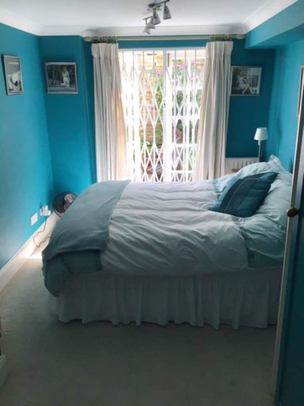Room Denbigh Street in City of Westminster
