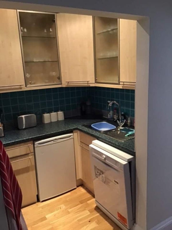 Room Denbigh Street in City of Westminster