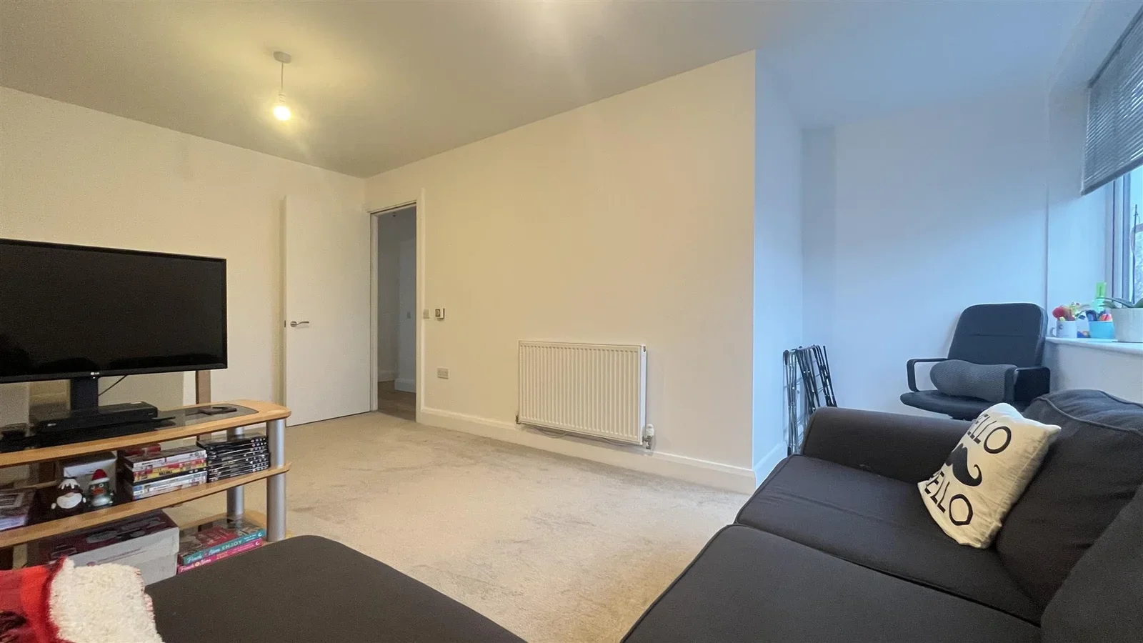 Flat The Spinney in Greater London