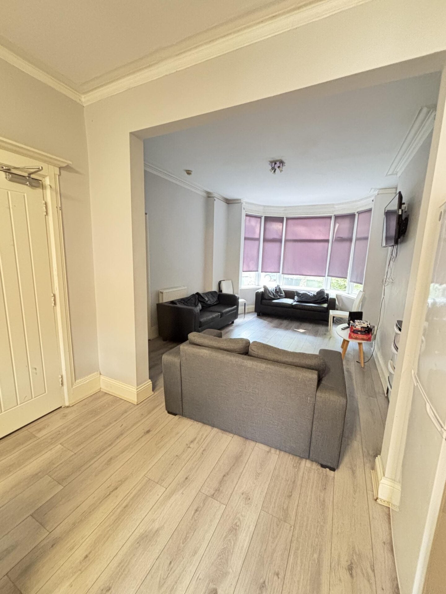Flat St. Michael's Crescent in Leeds