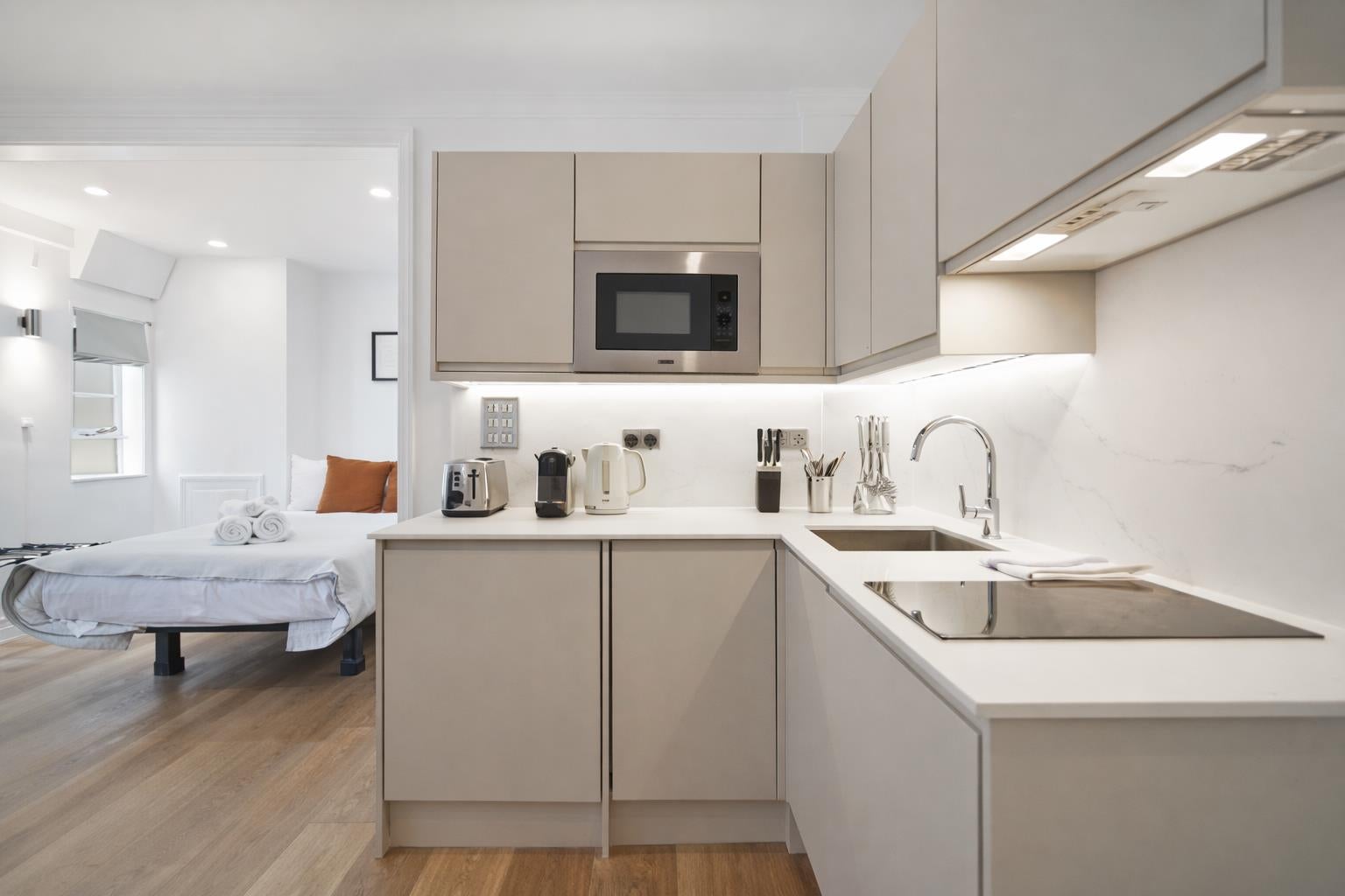 Flat Upper Montagu Street in City of Westminster