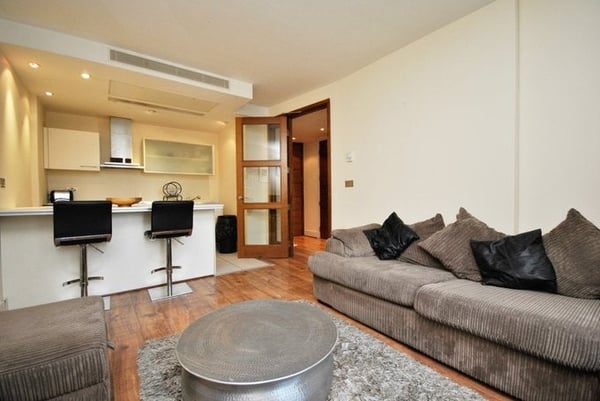 Flat Kensington Apartments in London