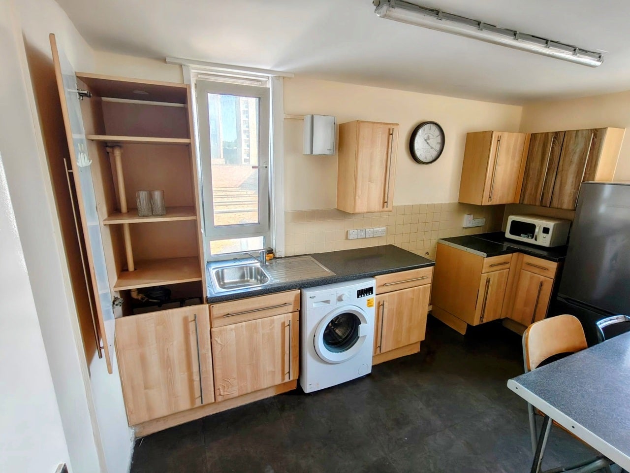 Flat Lollard Street in Greater London