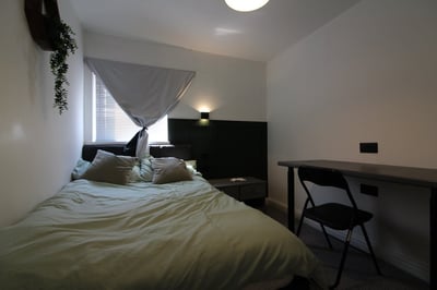 Room Crosby Street in Darlington