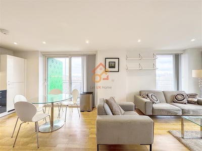 Flat Octavius Street in London