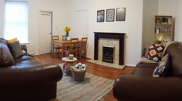 Flat Bolingbroke Street in Newcastle upon Tyne