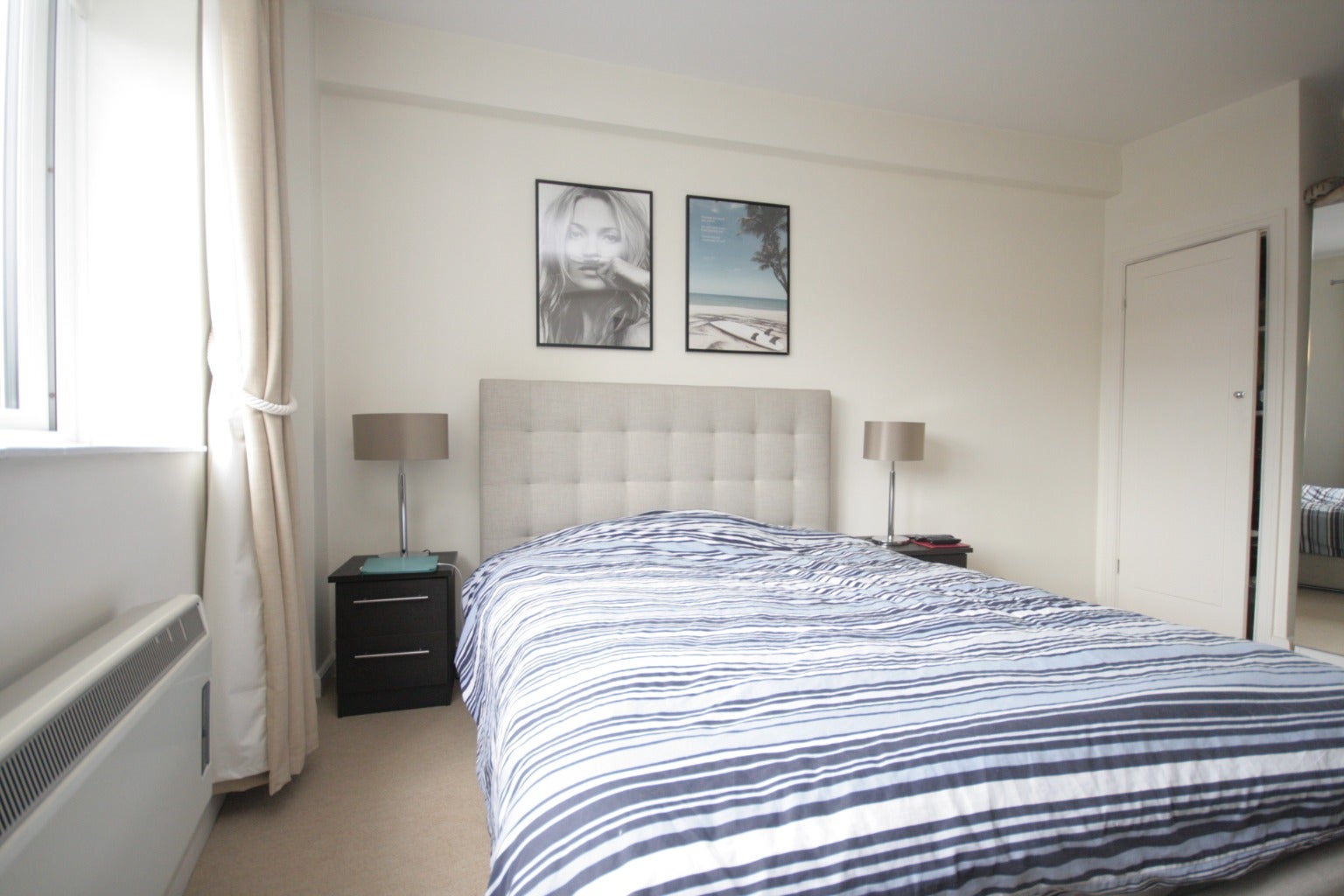 Flat Baron's Court Road in Greater London
