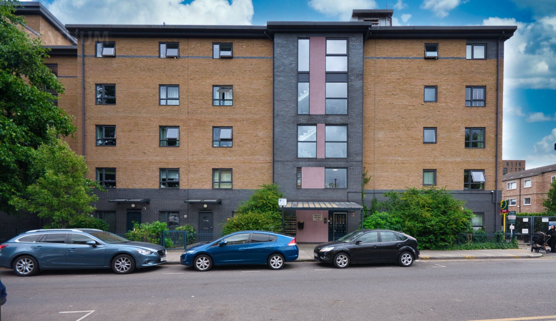 Flat Talwin Street in Greater London