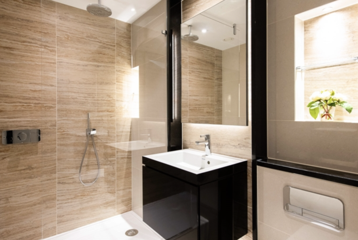 Flat Edgware Road in London