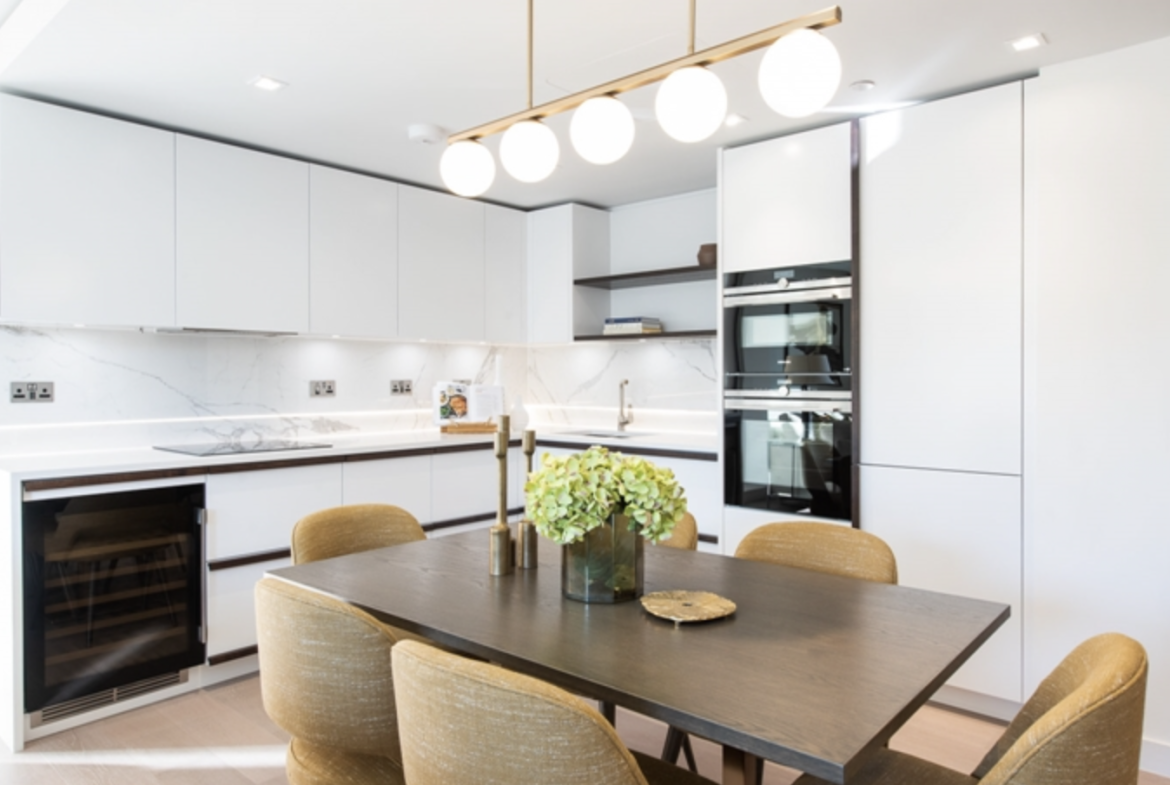 Flat Edgware Road in London