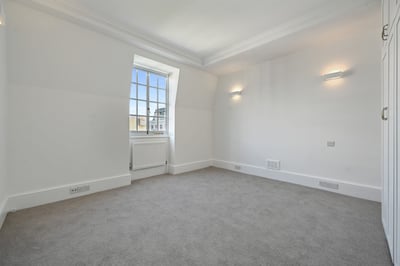 Flat Mansfield Street in City of Westminster