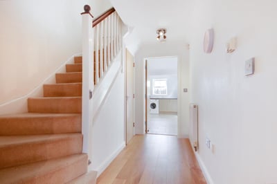 House Hadleigh Close in St Albans