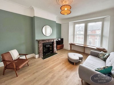 Flat Sandringham Road in Newcastle upon Tyne