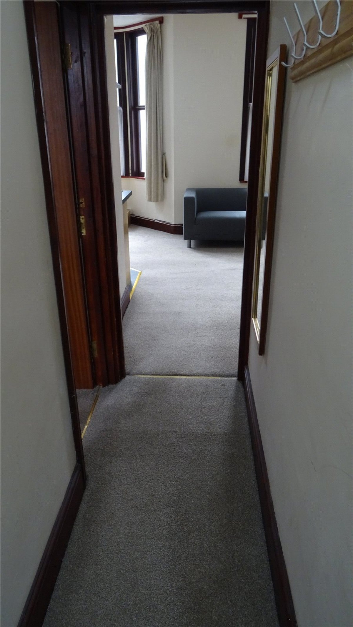 Flat Middleborough Road in Coventry
