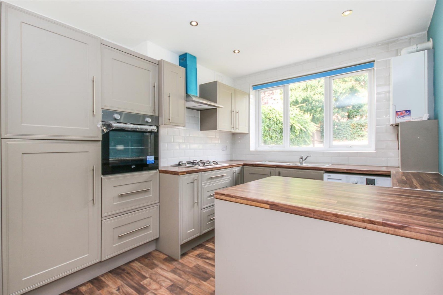 House Lorne Road in Greater London