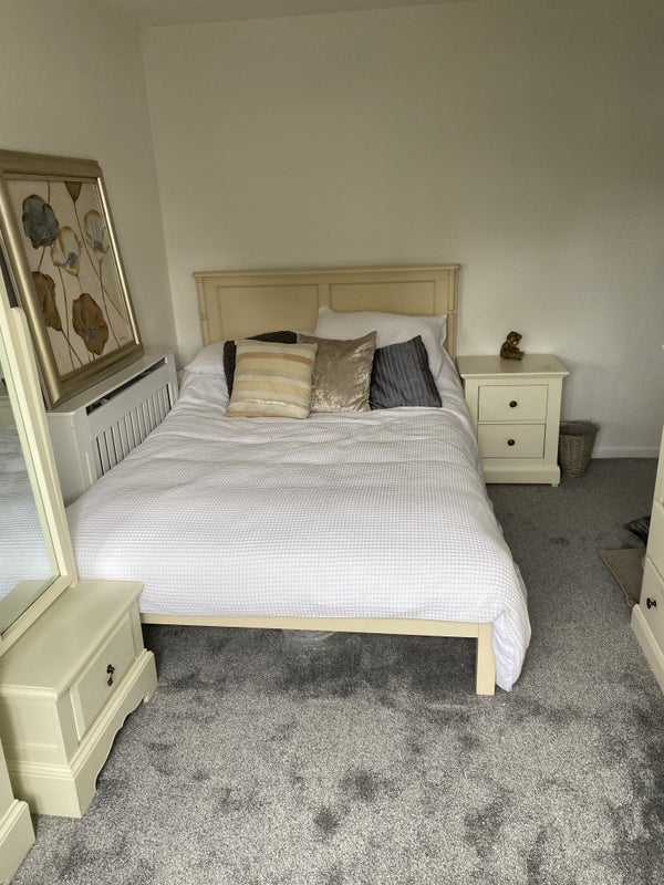 Room Guilfords in Harlow