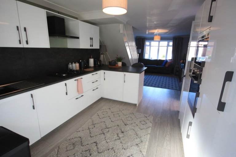 Room Rothbury Walk in Greater London