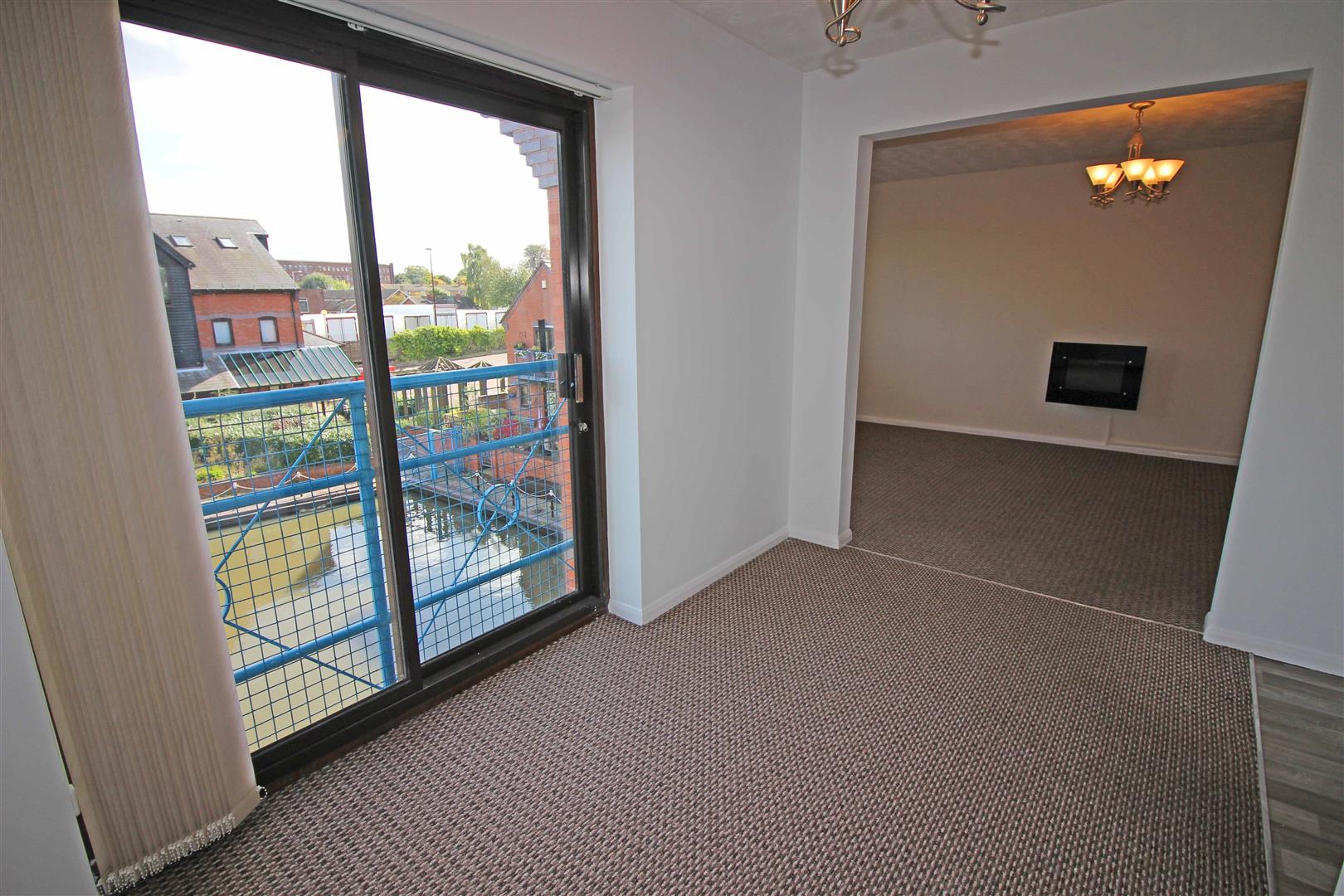 Flat Evans Croft in Lichfield