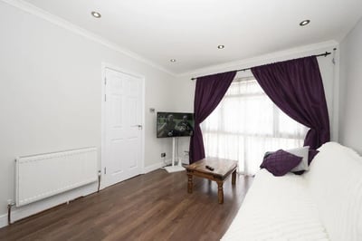 House Maida Road in Greater London