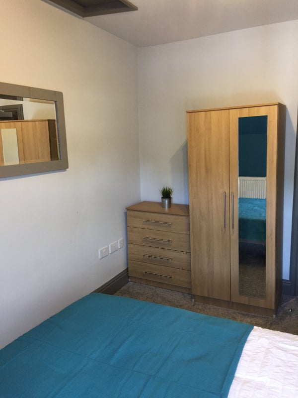 Room Harrison Road in Birmingham