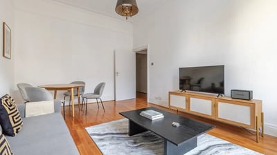 Flat Drayton Gardens in Greater London