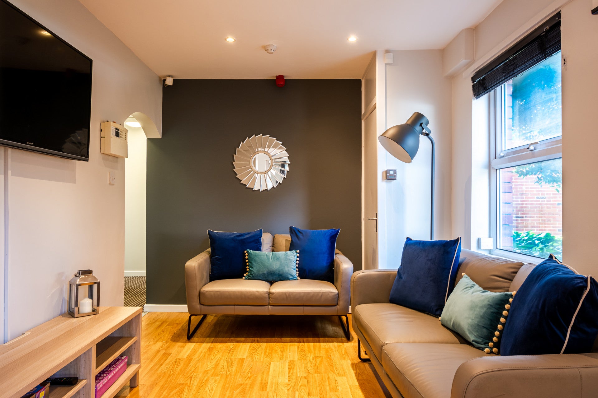 Flat St. Michael's Lane in Leeds