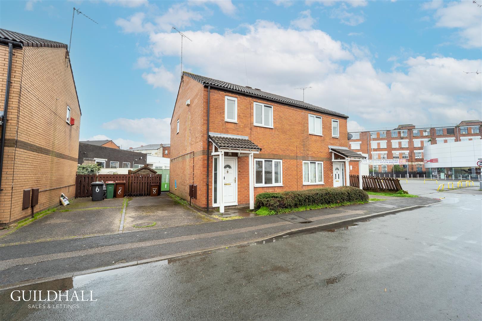House Travers Place in Preston