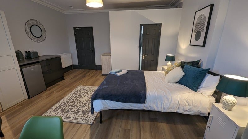 Room Cranbrook Road in Bristol