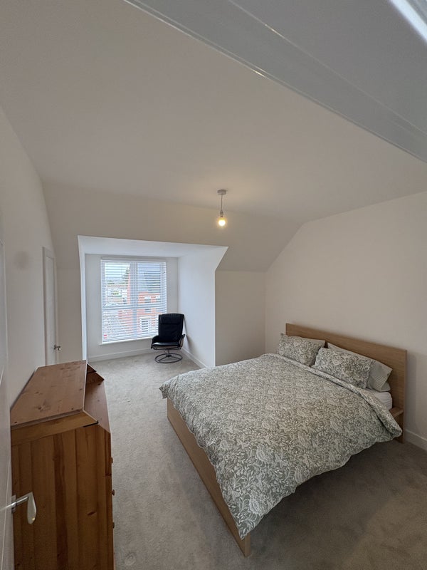 Room Ellen Lane in Bristol