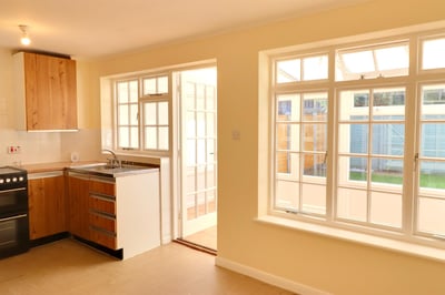House Freshfield Gardens in Waterlooville