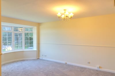House Freshfield Gardens in Waterlooville