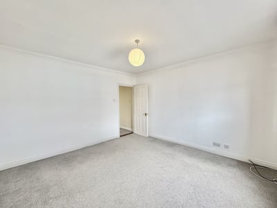 Flat Devonshire Square in Portsmouth