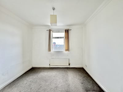 Flat Devonshire Square in Portsmouth