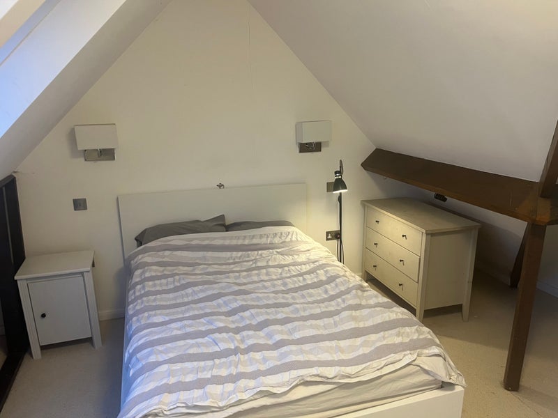 Room Friars Avenue in Greater London