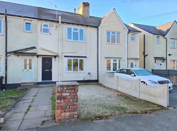 House Essington Road in Bloxwich