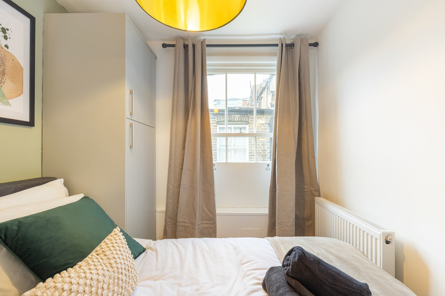 Flat Archel Road in Greater London