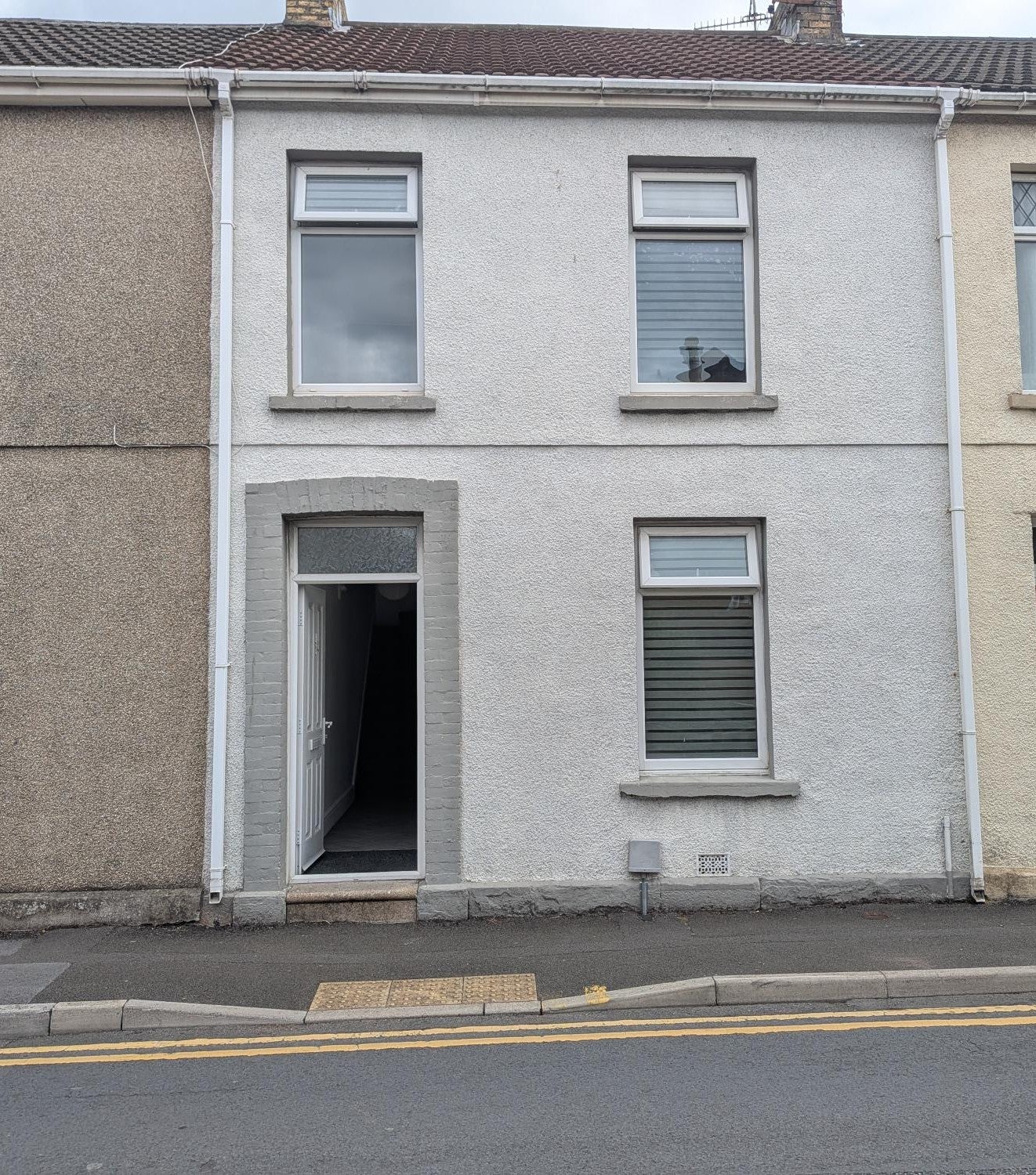 House Erw Road in Llanelli