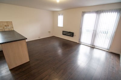Flat Agecroft Road in Salford